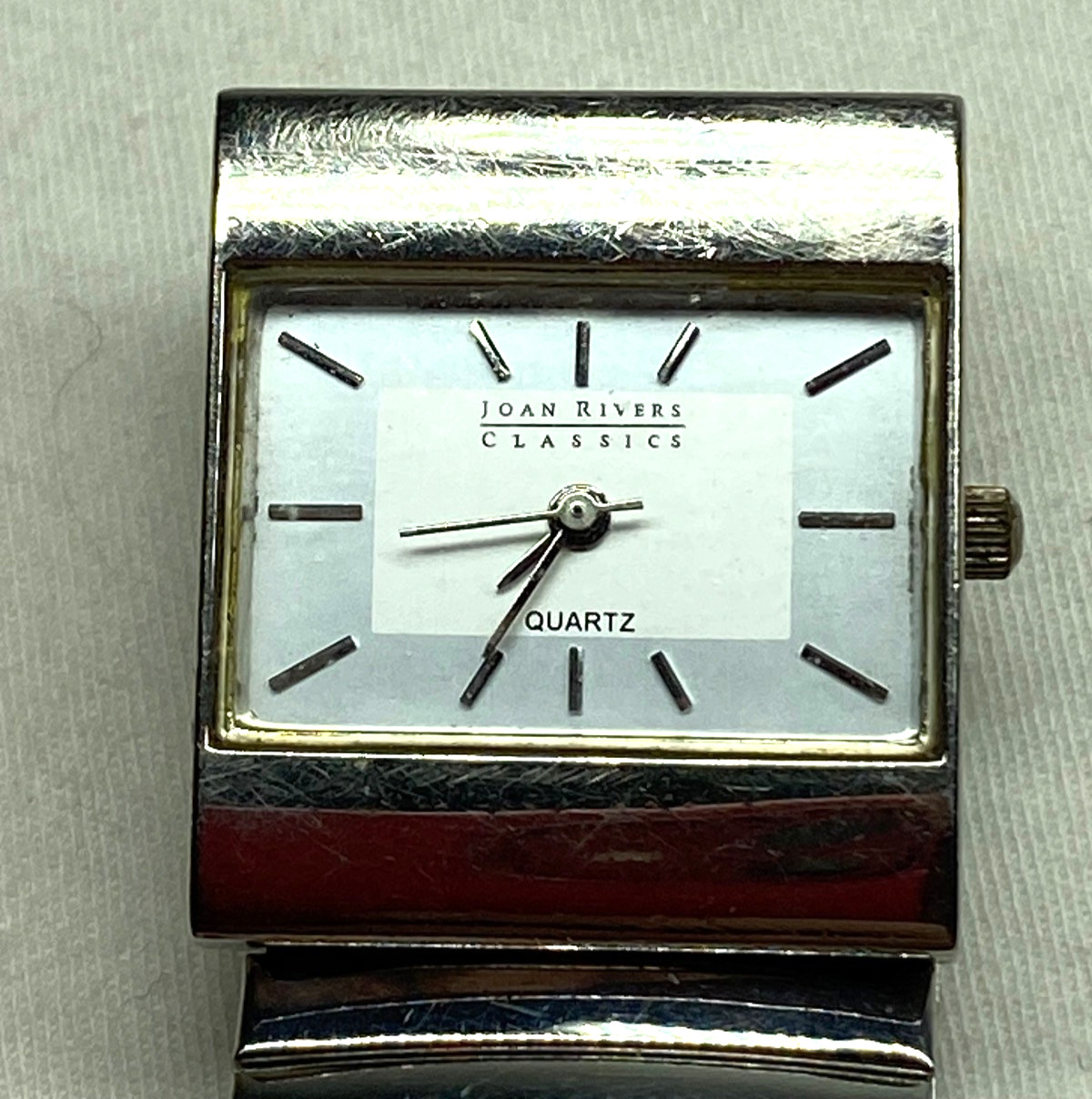 Joan Rivers Classics Silver tone Wristwatch Accordion Band V377 NEEDS BATTERY