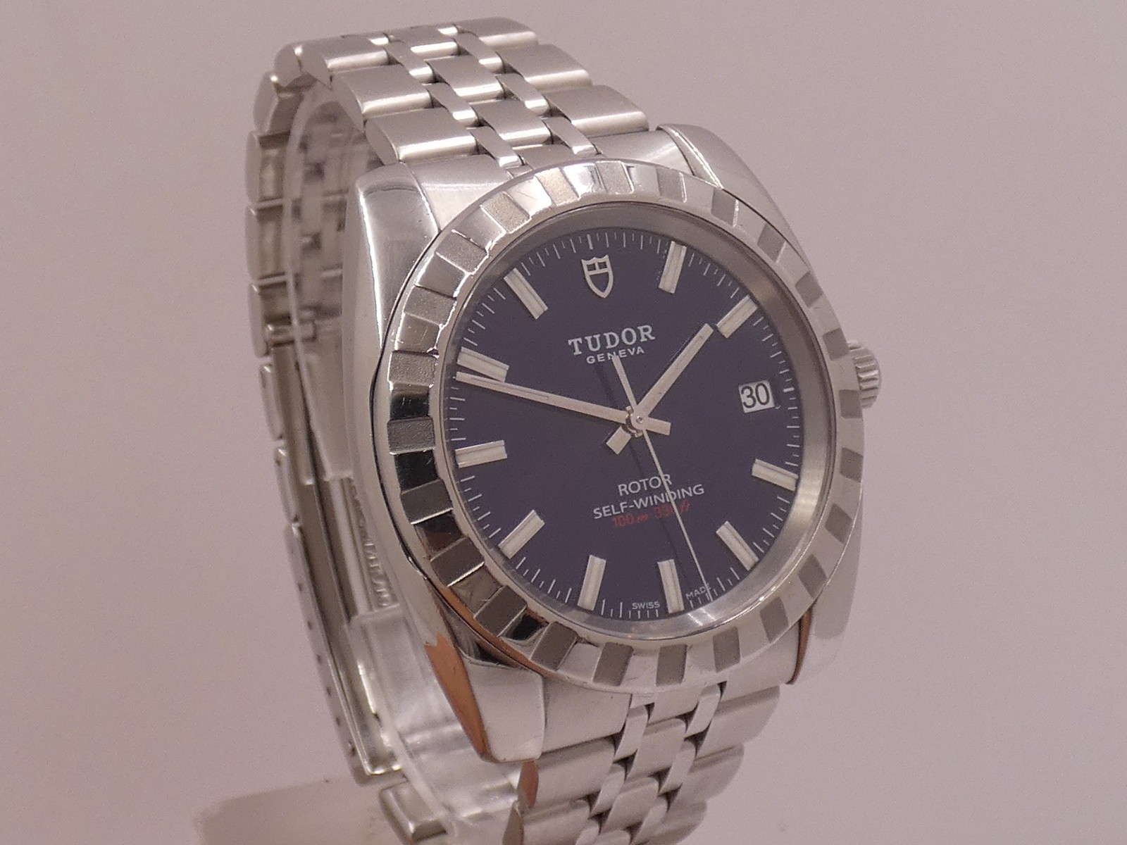 TUDOR CLASSIC DATE 21010 BOX&PAPERS ‘2012 BLUE DIAL AUTOMATIC STEEL WATCH