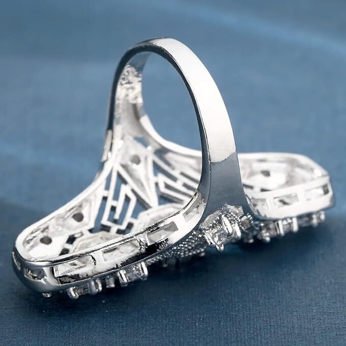 925 Stamped Sterling Silver Art Deco Filigree Vintage Ring Cubic Zirconia Stones