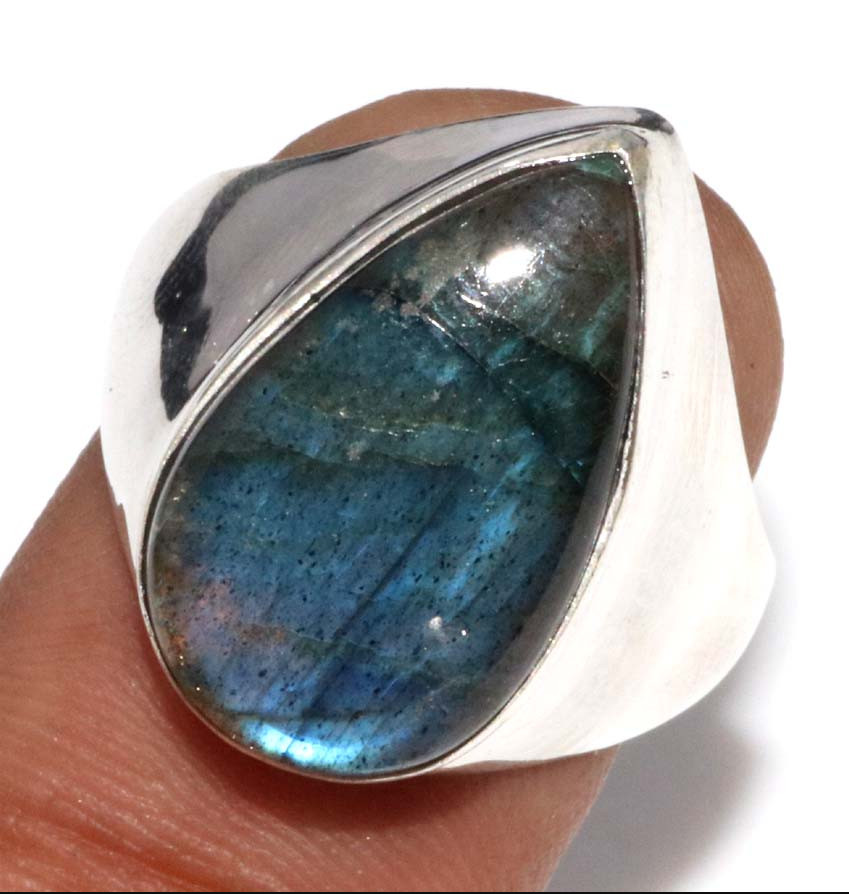 Man’s & Woman’s Fiery Labradorite Fine Finish 925 Silver Plated Ring Jewellery