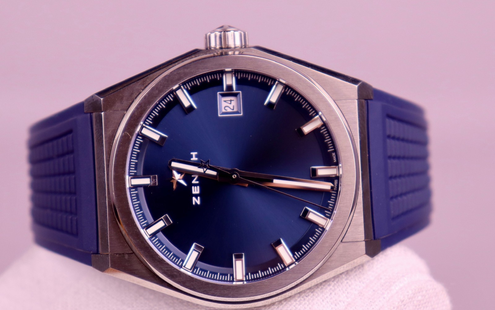 Case #551 — Zenith Defy Classic Blue Ref. 95.9000.670/51.R584
