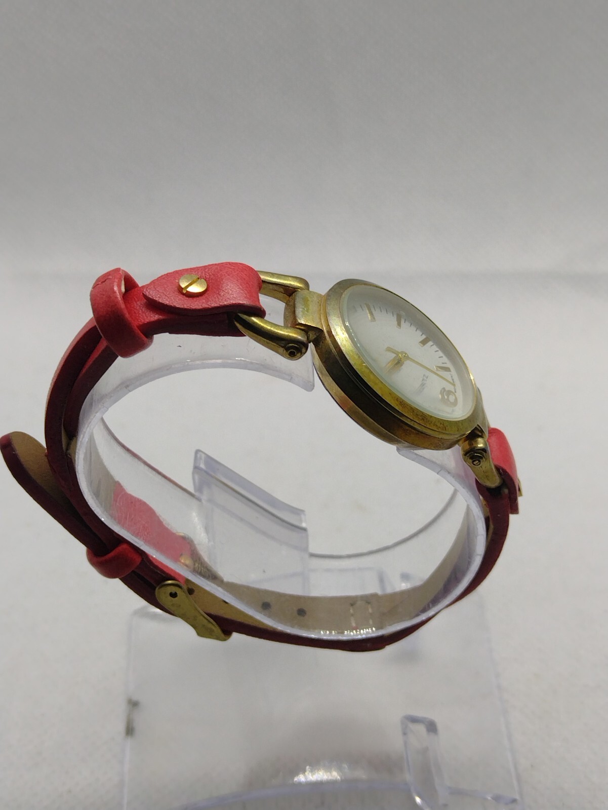 C watch Gold tone Women’s girls female Red Strap