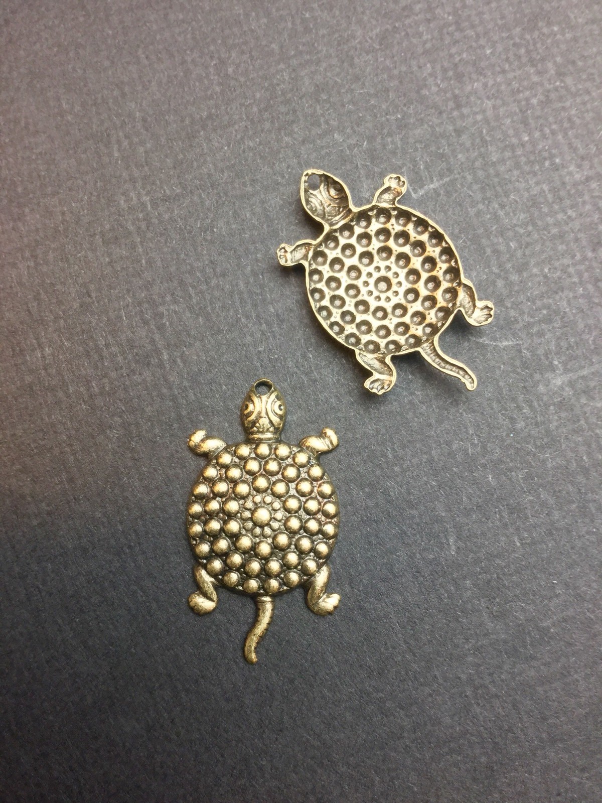 48453 – 3 Pc Turtle Jewelry Finding BRASS Oxidized