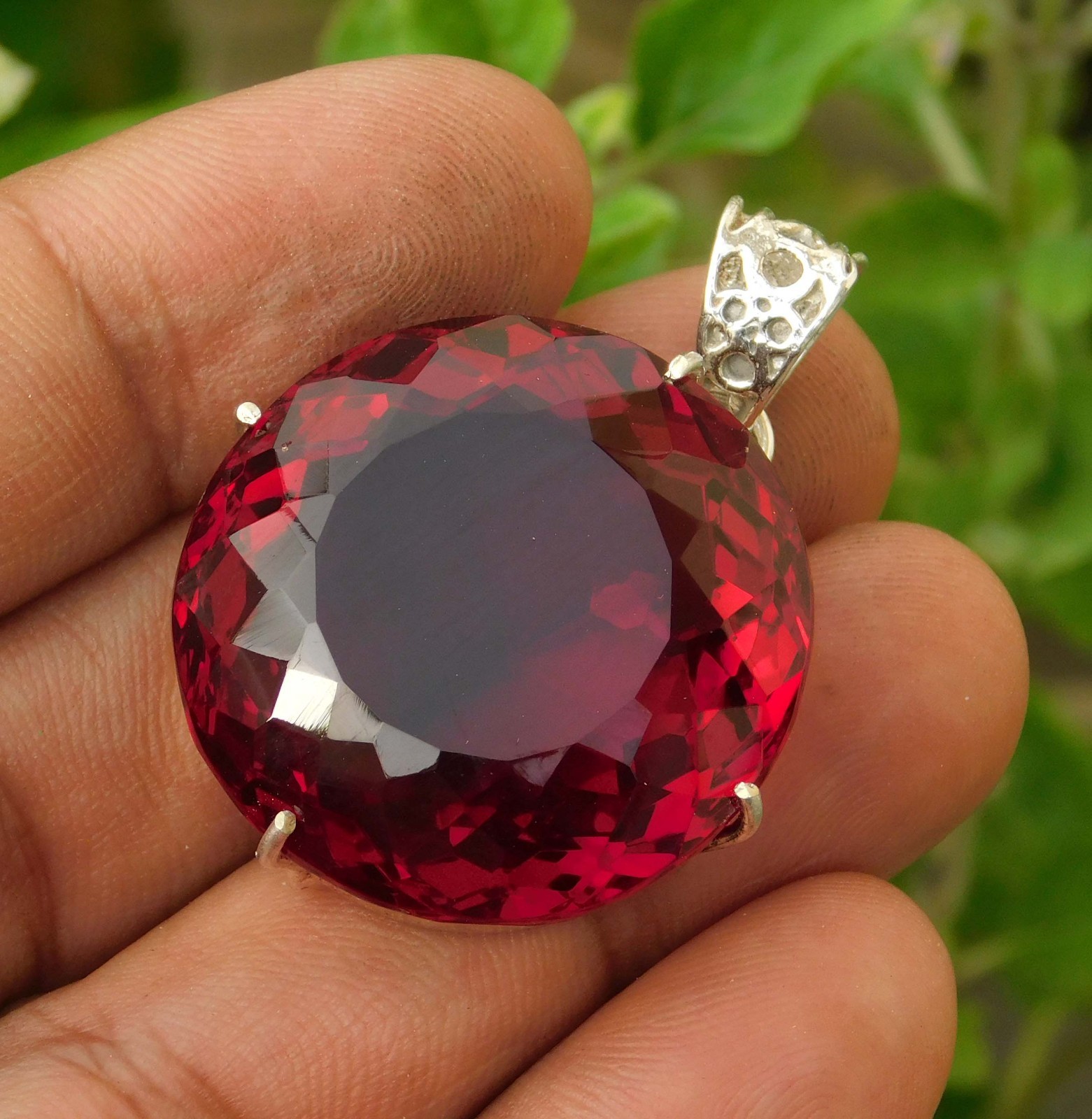 104.15cts. Natural Round Cut Madagascar Red Ruby Sterling silver Pendant