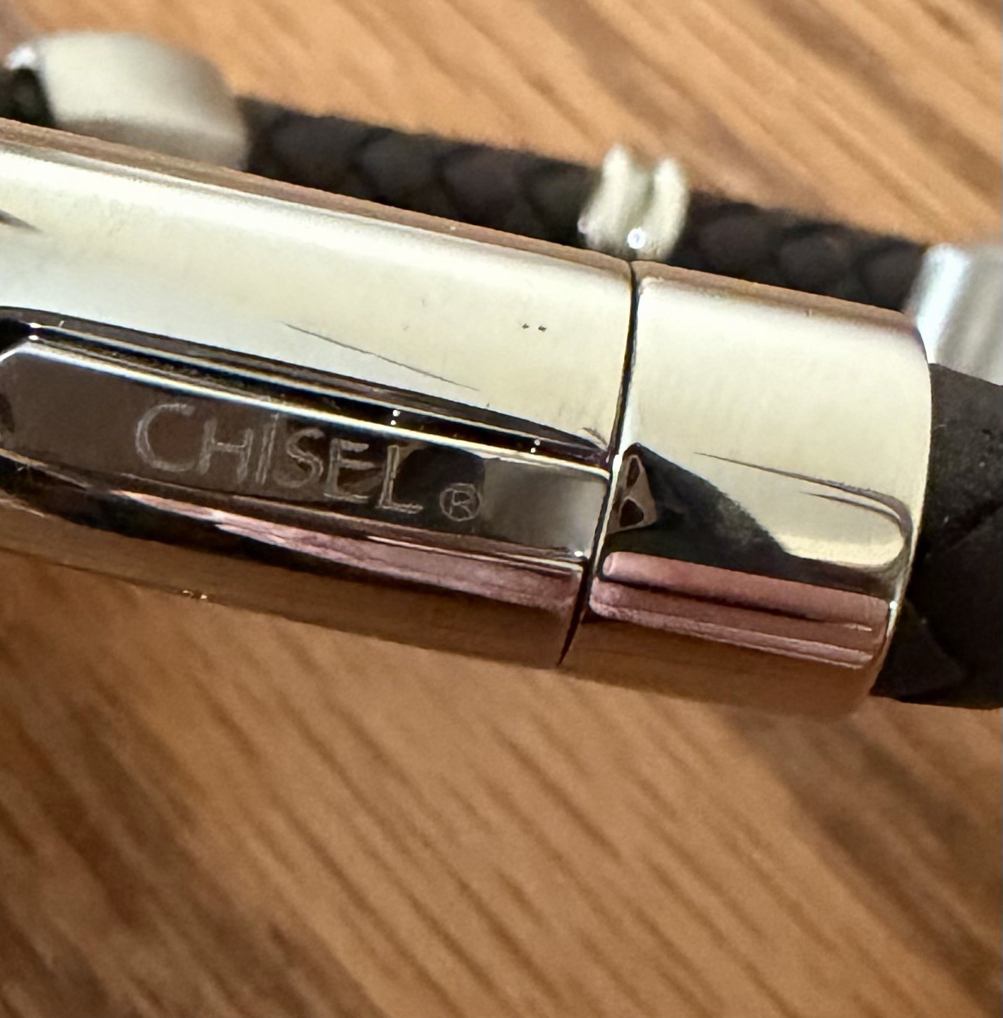 Chisel Men’s Dark Brown Braided Leather Bracelet w/Stainless Steel 8.25” EUC