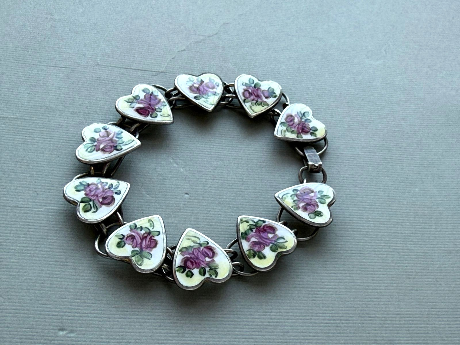 Vintage Bracelet Sweetheart Enamel Hearts Roses Bliss Bros 6.85″