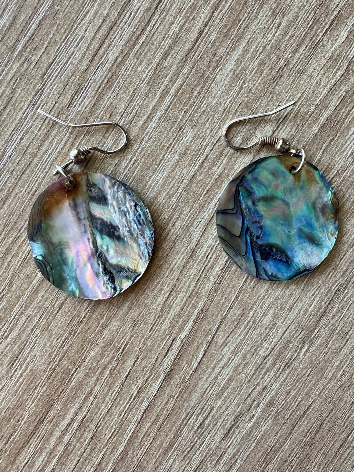 Vintage 90s Iridescent Natural Paua Abalone Shell Disc Drop Earrings Boho