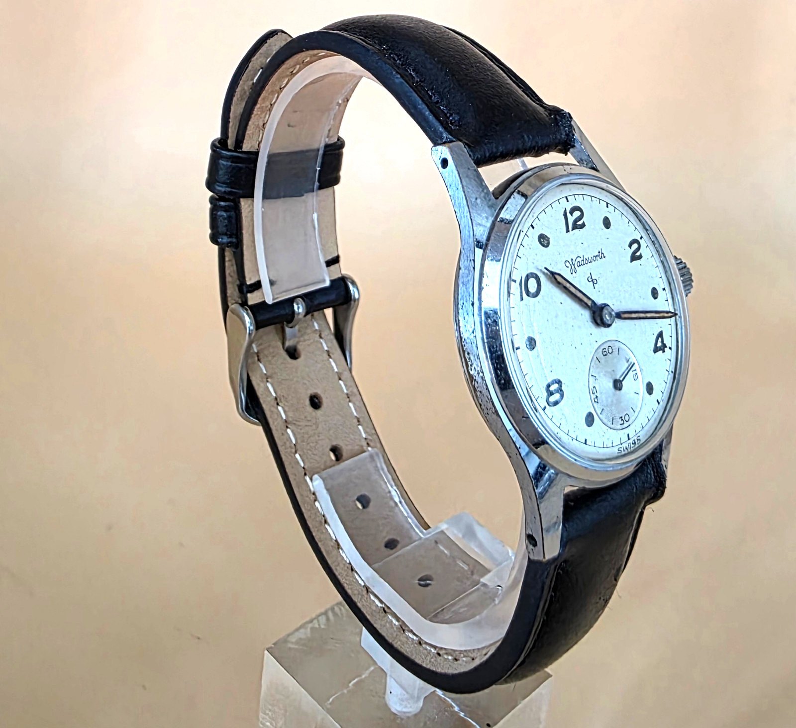 VTG Rare WADSWORTH 3072 Manual Wind Swiss Watch 31mm Serviced Men’s
