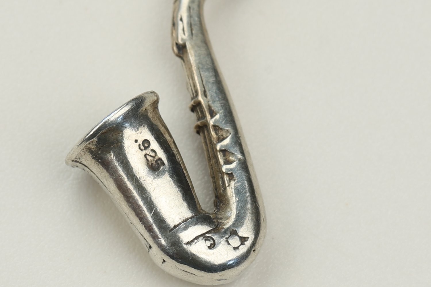 Vintage Sterling Silver Saxophone Pendant Necklace 925 Italy Box Chain 18″ 5g