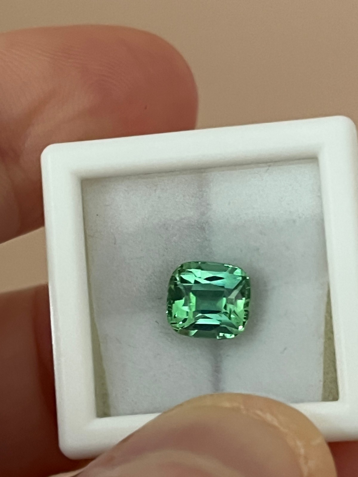 2.10ct LAGOON TOURMALINE. SHOWROOM FLOOR EXQUISITE/INVESTMENT CLASS.