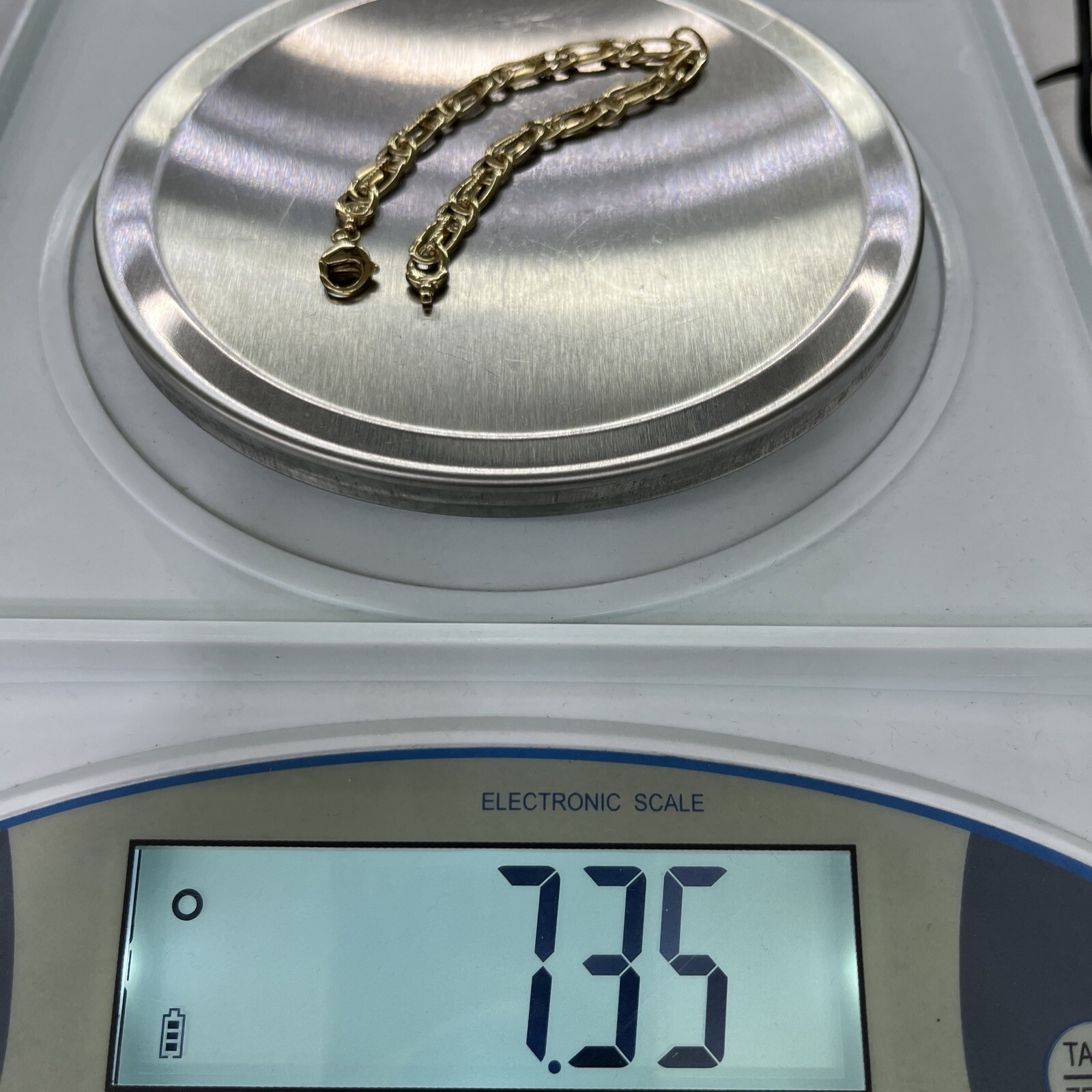 9ct 9K Yellow Gold Italian Oval Interlink Ladies Bracelet 7.35 Grams 17.5cm. New