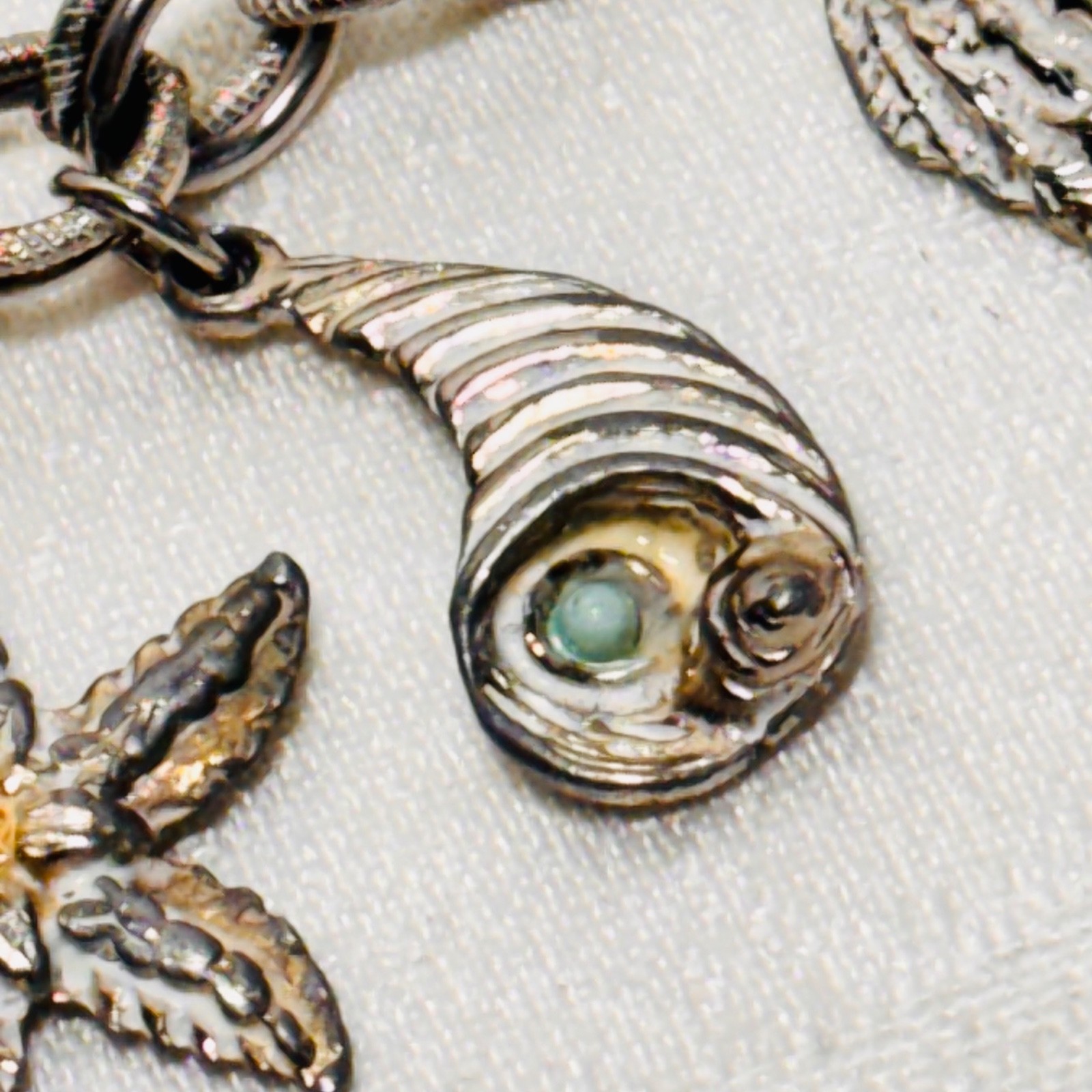 BRACELET ocean life charms starfish shells fish lobster fold over clasp vintage