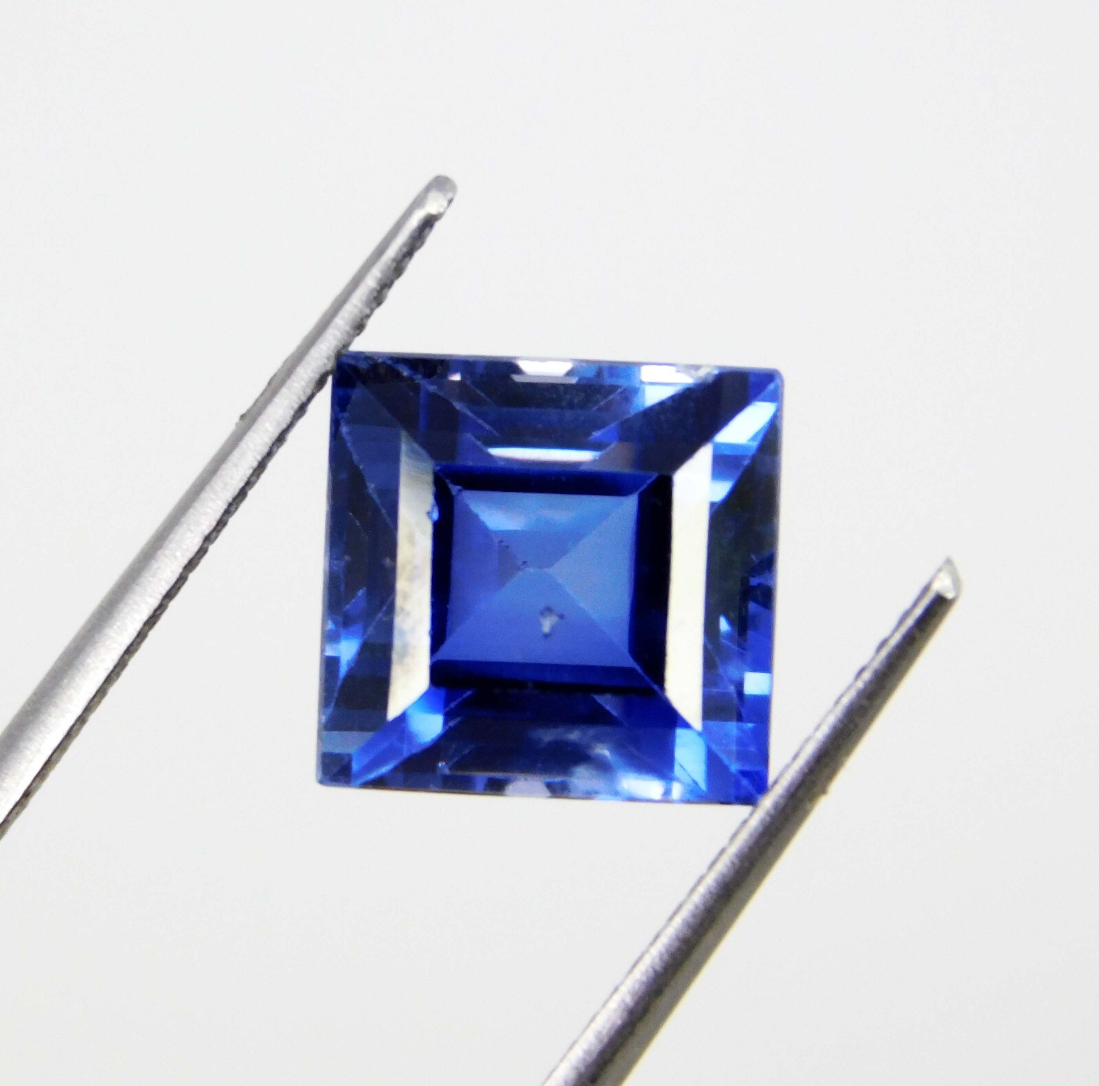 Natural 9.00 Ct California Blue Rare Benitoite Princess Cut CERTIFIED Gemstone