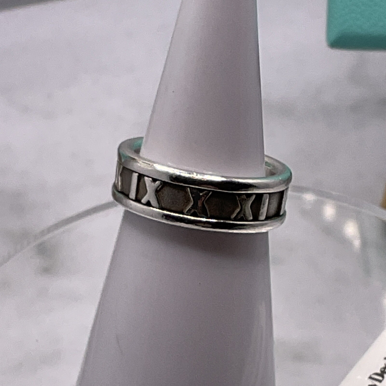 Tiffany & Co. 925 Atlas Ring. UK: K US: 5, U:50 .boxed & Pouch. 6.2mm Band.