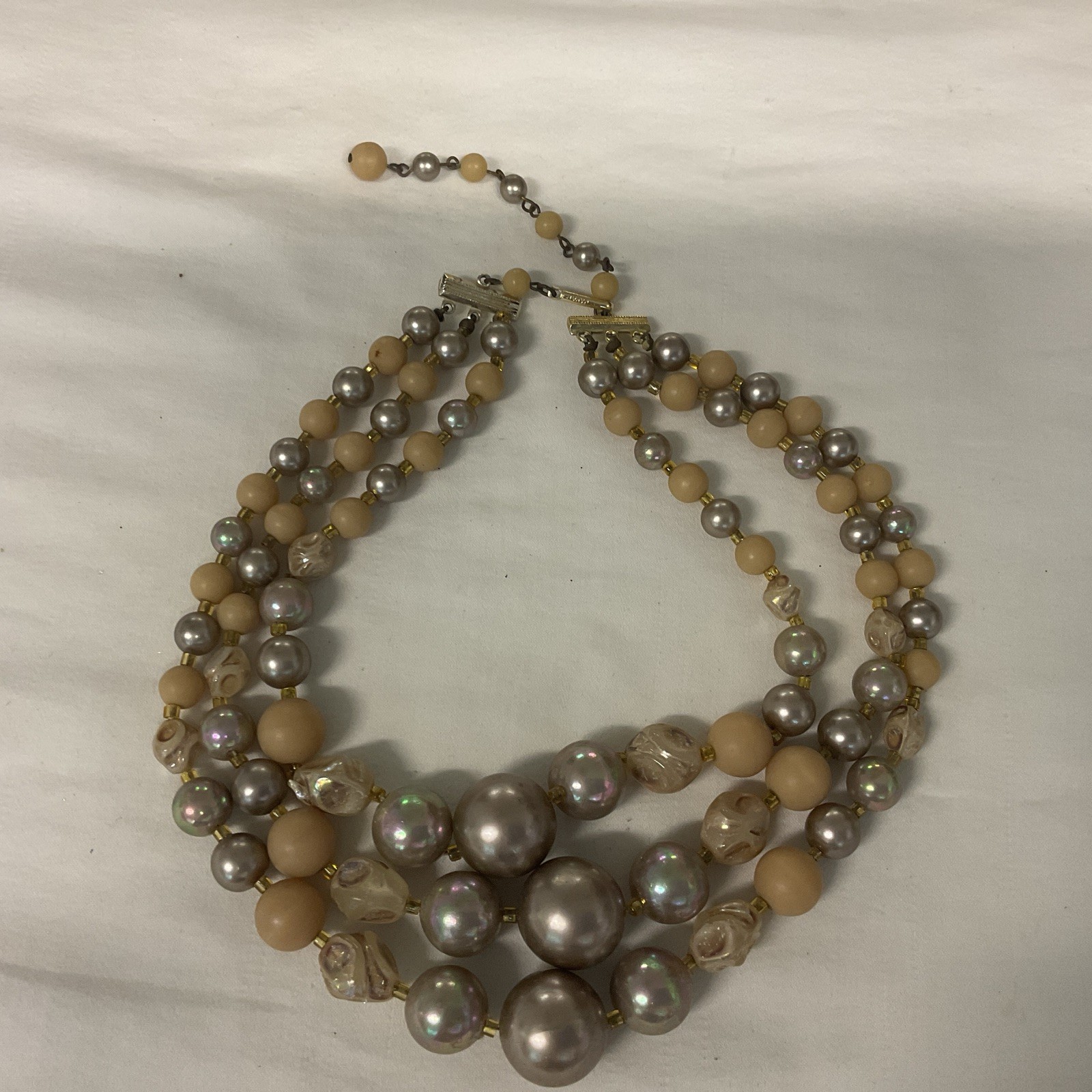Used Vintage 50’s – 60’s 13″ Triple Strand Beaded Necklace (Japan)