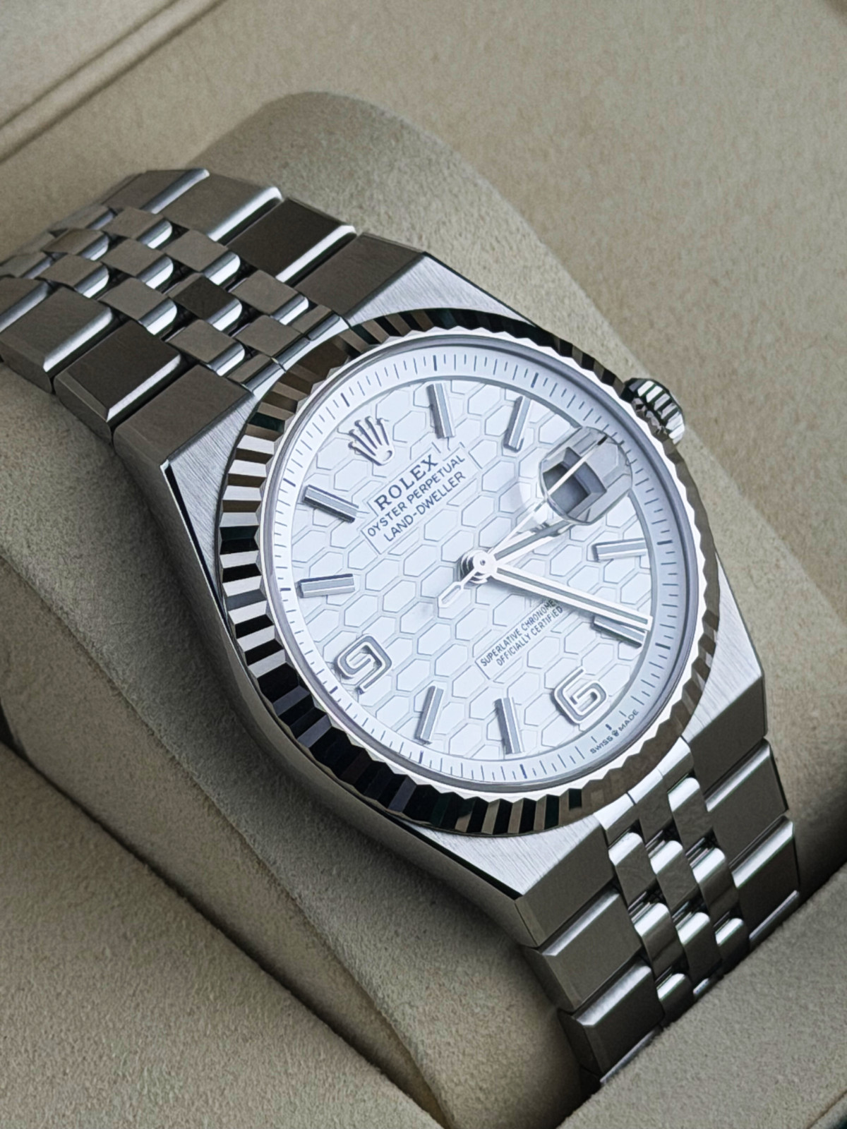 2026 Rolex Land-Dweller 40MM White “Honeycomb” Dial (127334)
