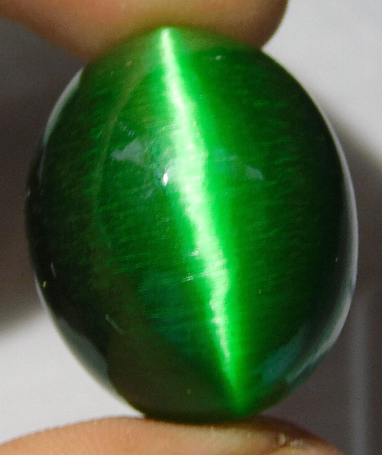 74.40 Ct Natural Chrysoberyl Green Cats Eye Oval Cabochon Cut Loose Gemstone