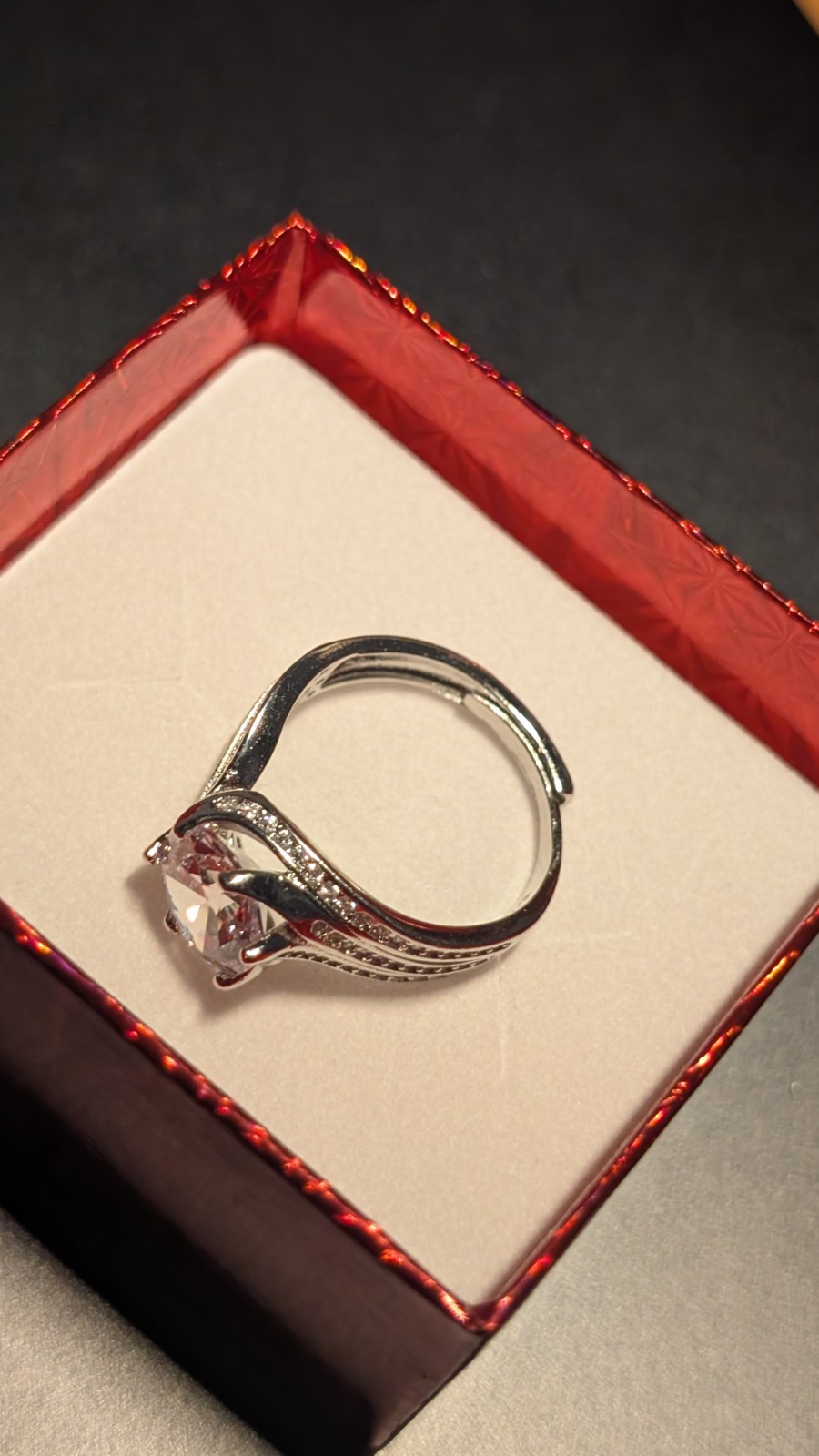 Exquisite Zirconia Engagement Ring Romantic Gift Adjustable 3CT