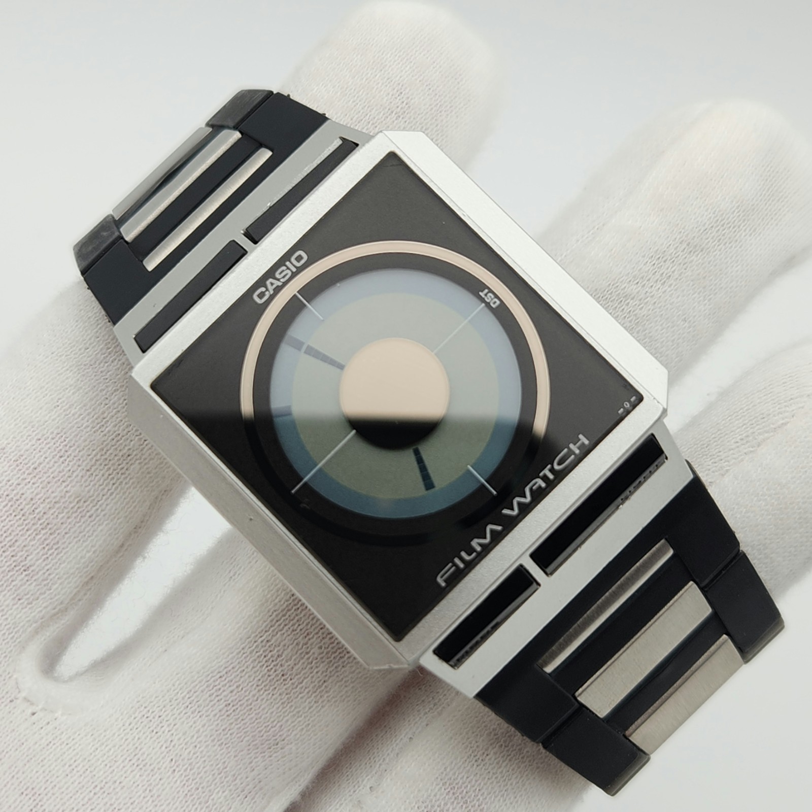 Casio FS-02 Men’s Vintage Digital Quartz Film Watch – Read Description