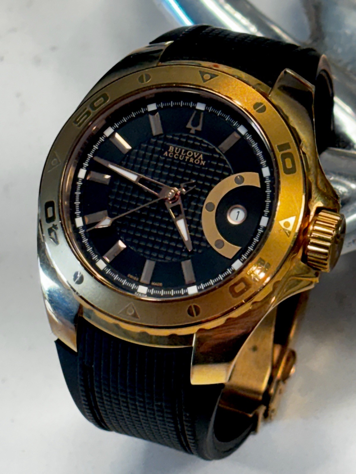 Bulova Accutron Curacao 64B108 Swiss SW200 Automatic 300M Dive Watch Full Kit