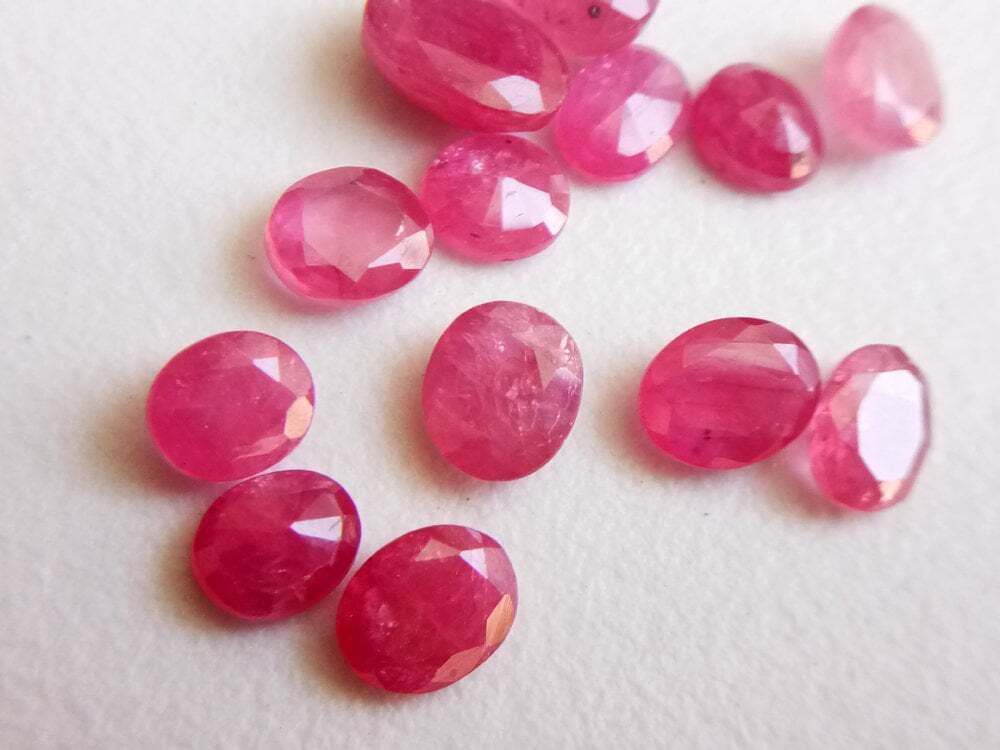 4.4×5.5mm-6x7mm Ruby Mozambique Oval Cut Stone, Natural Ruby Faceted Oval Cut