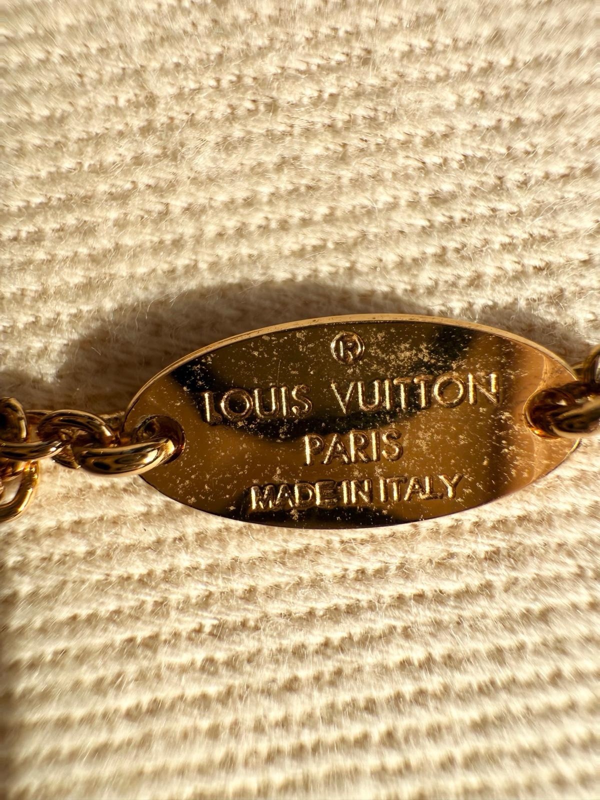 Louis Vuitton LV V Gold Tone Chain Bracelet M671084 22cm w/ Box & Dust Bag