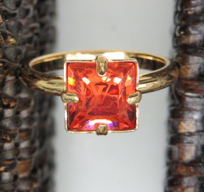 LOUIS VUITTON Ring Size 7 Cosmopolitan Coral Red .