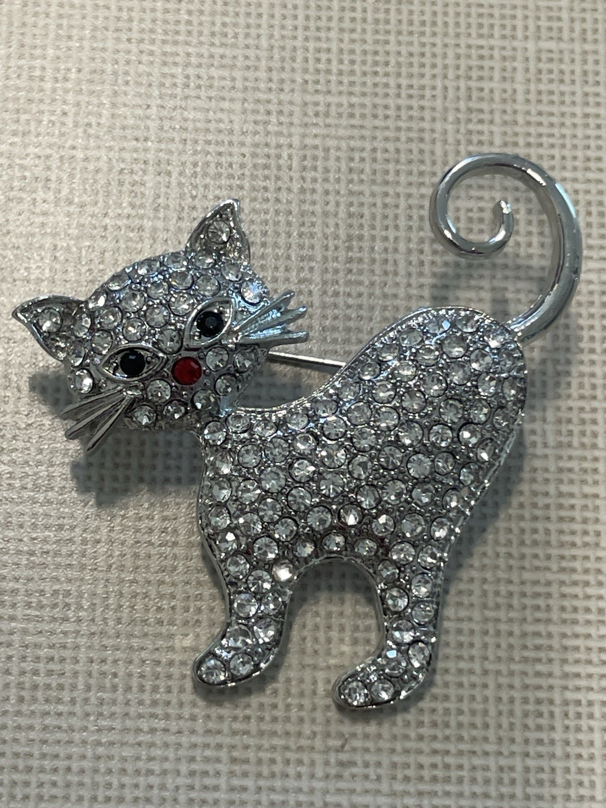 Vintage Silver Tone Clear Rhinestone Cat Brooch Red Nose Kitty Pin