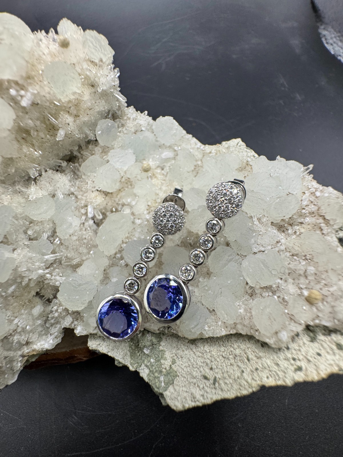Elegant 14K White Gold Tanzanite & Diamond Drop Earrings