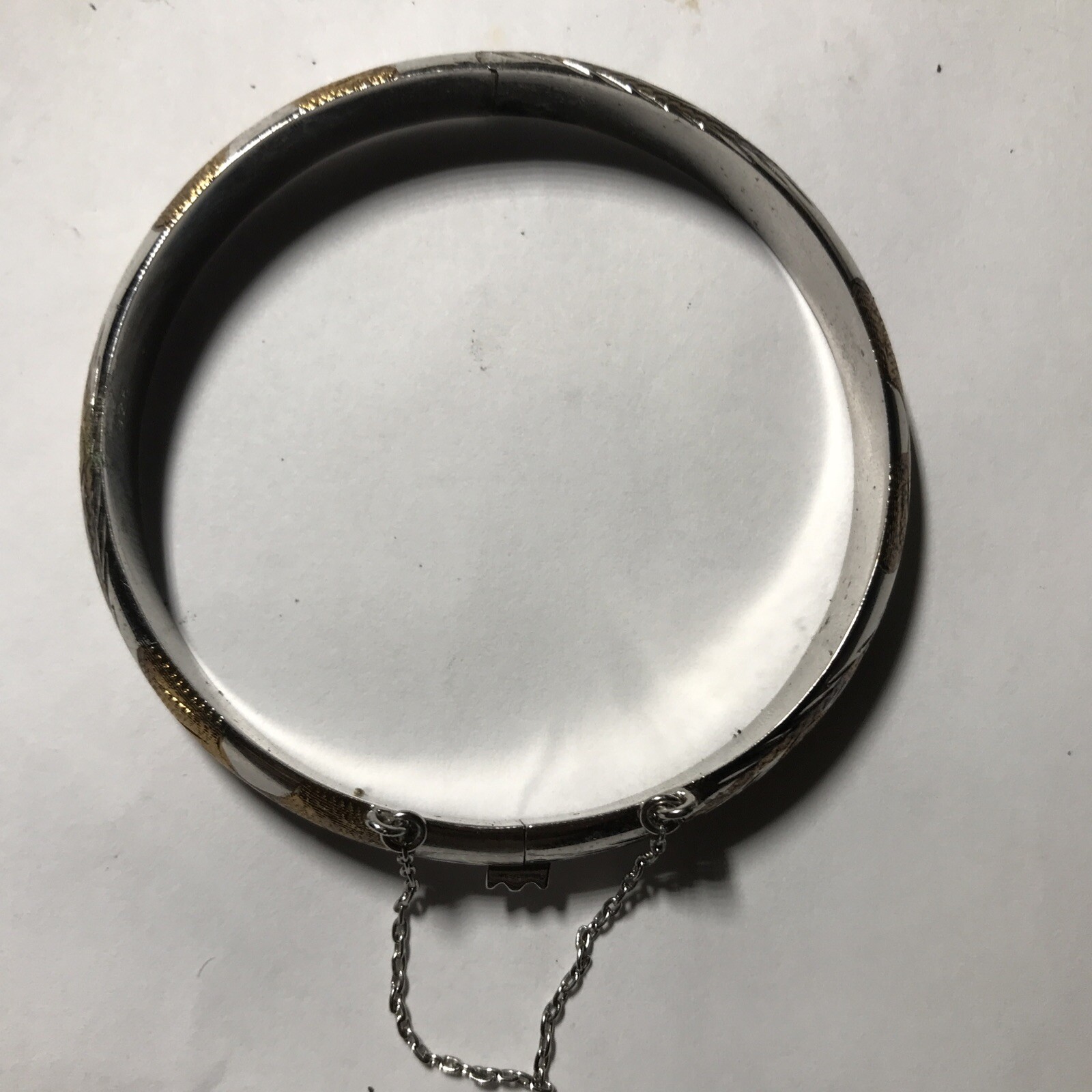 Kids victorian Sterling silver bangle Jewelry With Safety Chain 2.5”