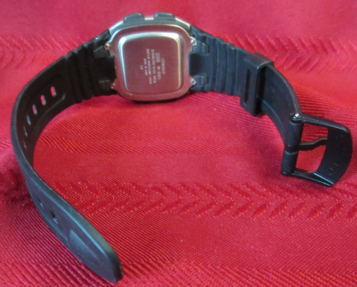 Vtg Casio Digital Watch Lot G-Shock Calculator CA53W W96H F105 A158W A153 Parts