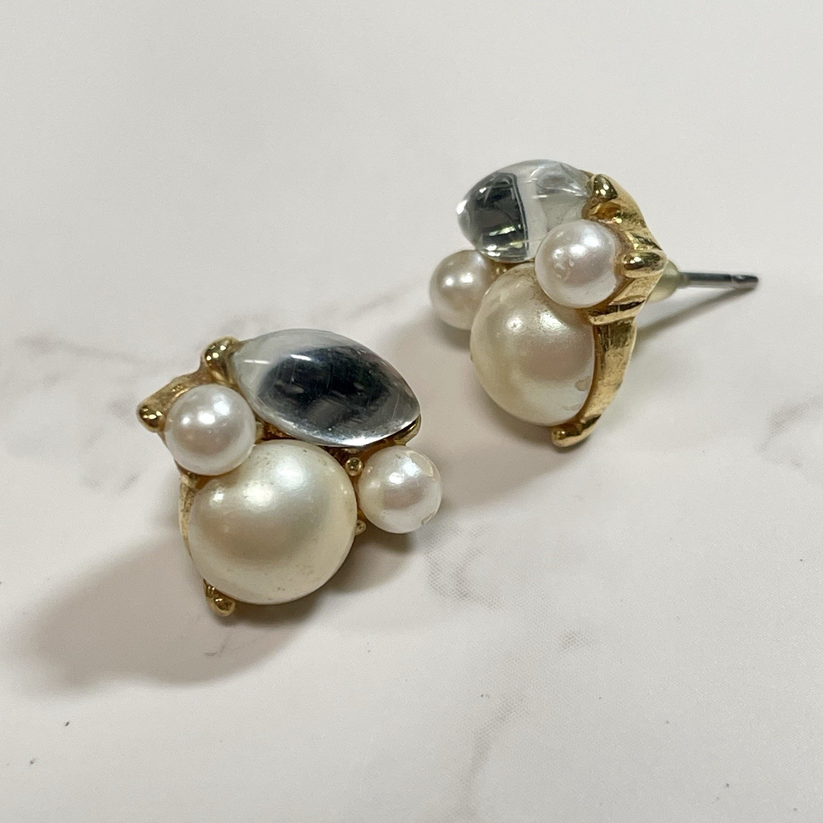 Vintage Signed Crown Trifari Pearl Crystal Cluster Stud Earrings Gold Tone Post