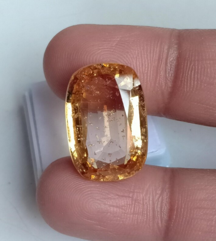 BIG 26.18 Carat Natural Yellow Hessonite Garnet Cushion Unheated Gem 22X15MM