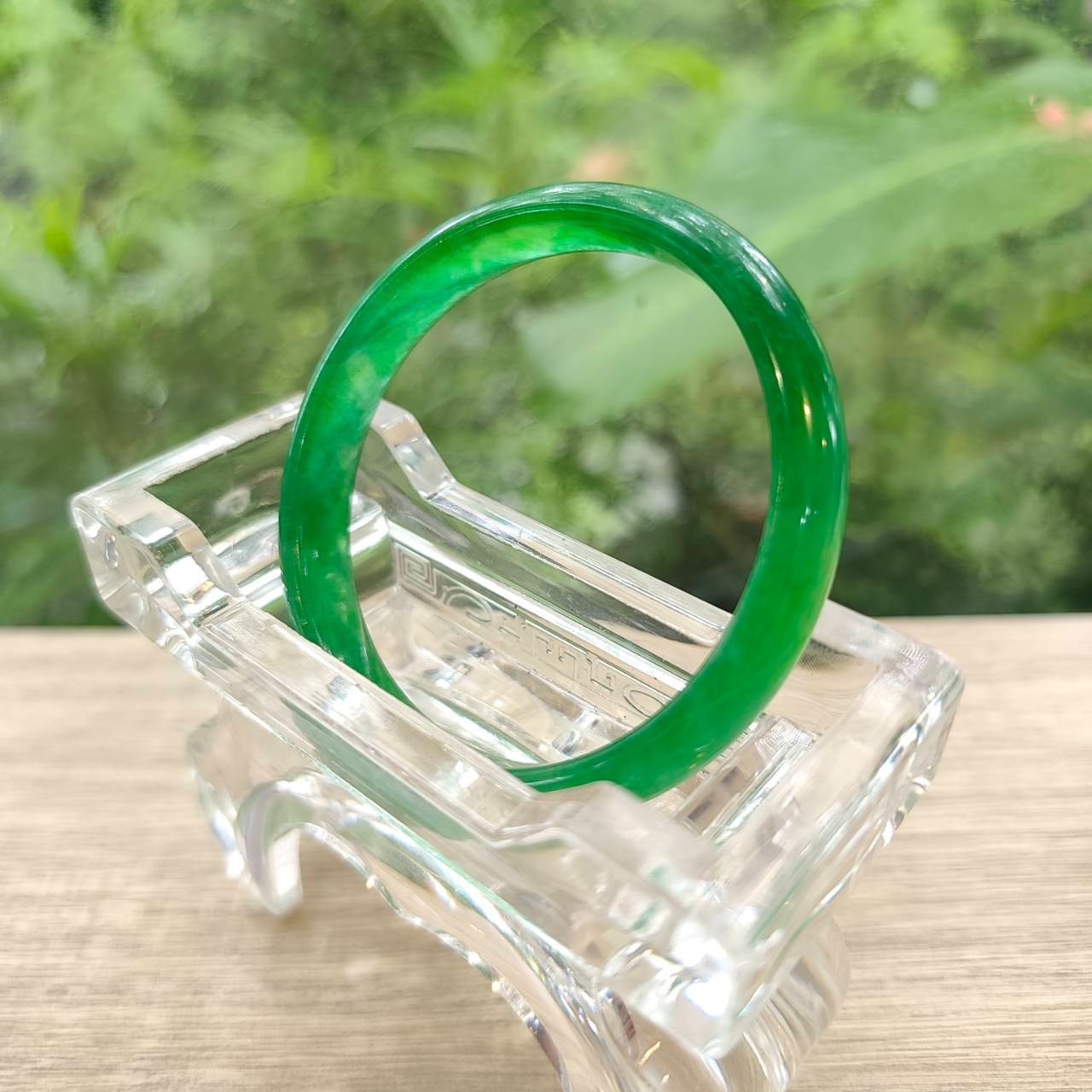 Authentic Burmese Jade Bangle: Flat Belly Type Green Small Size 53.7 mm