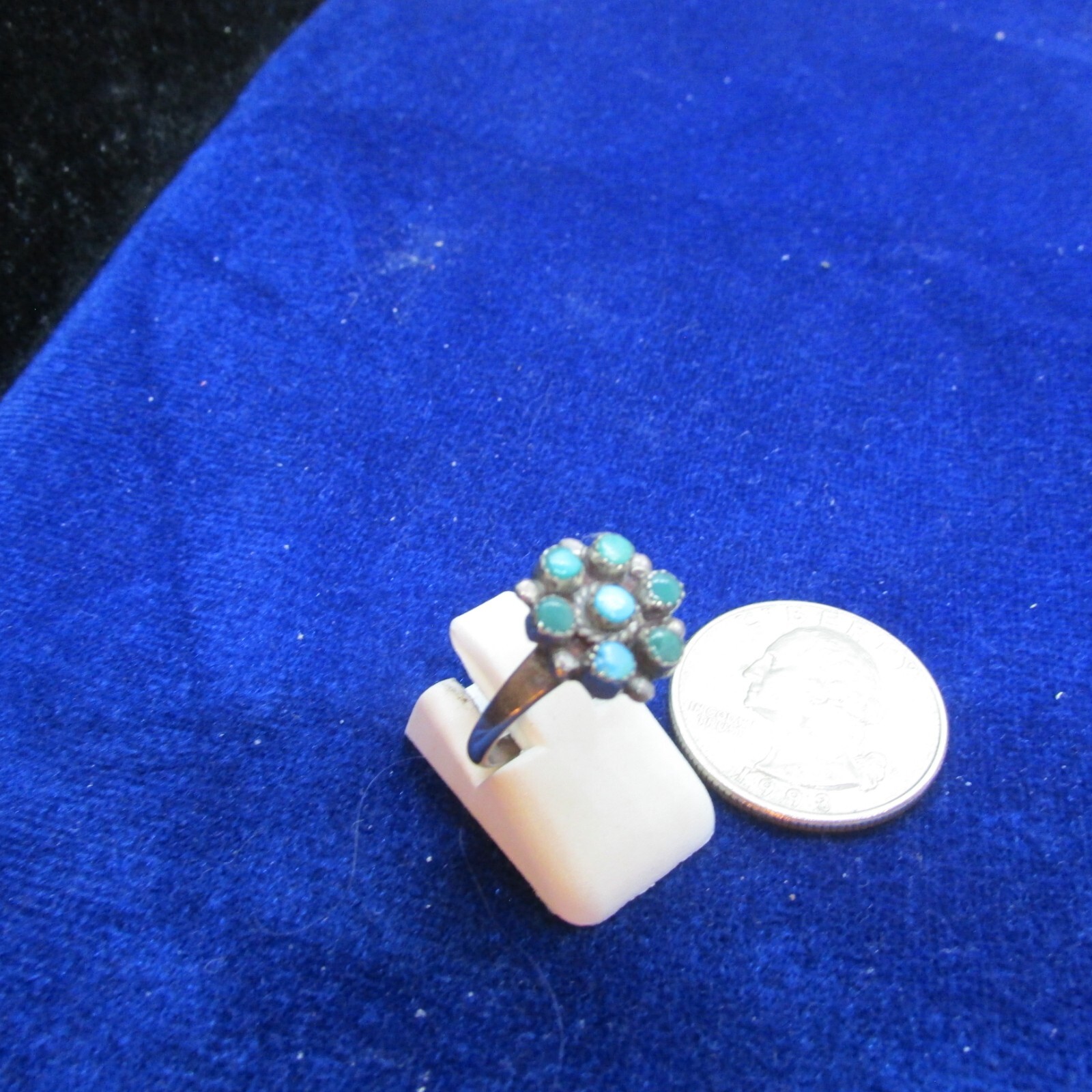 VTG SW N A TURQUOISE CLUSTER RING. VERY OLD, SIZE 5.5 STERLING