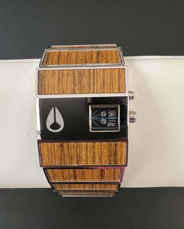 Nixon Rotolog Teak Watch (N-001)