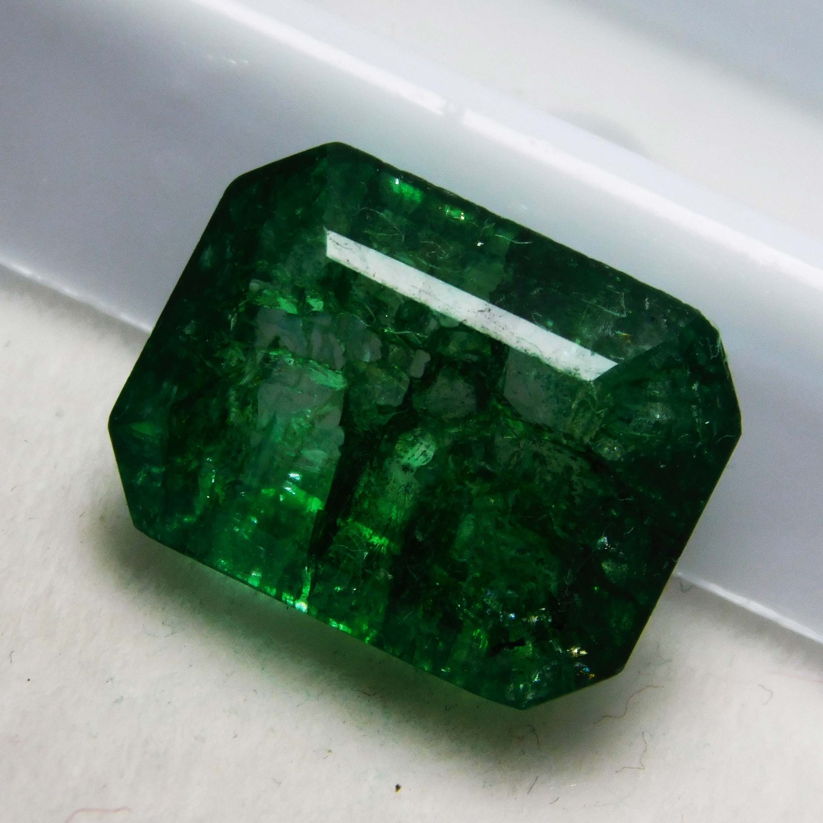 7 Ct Natural Untreated Green Colombian Emerald Emerald Certified Loose Gemstone
