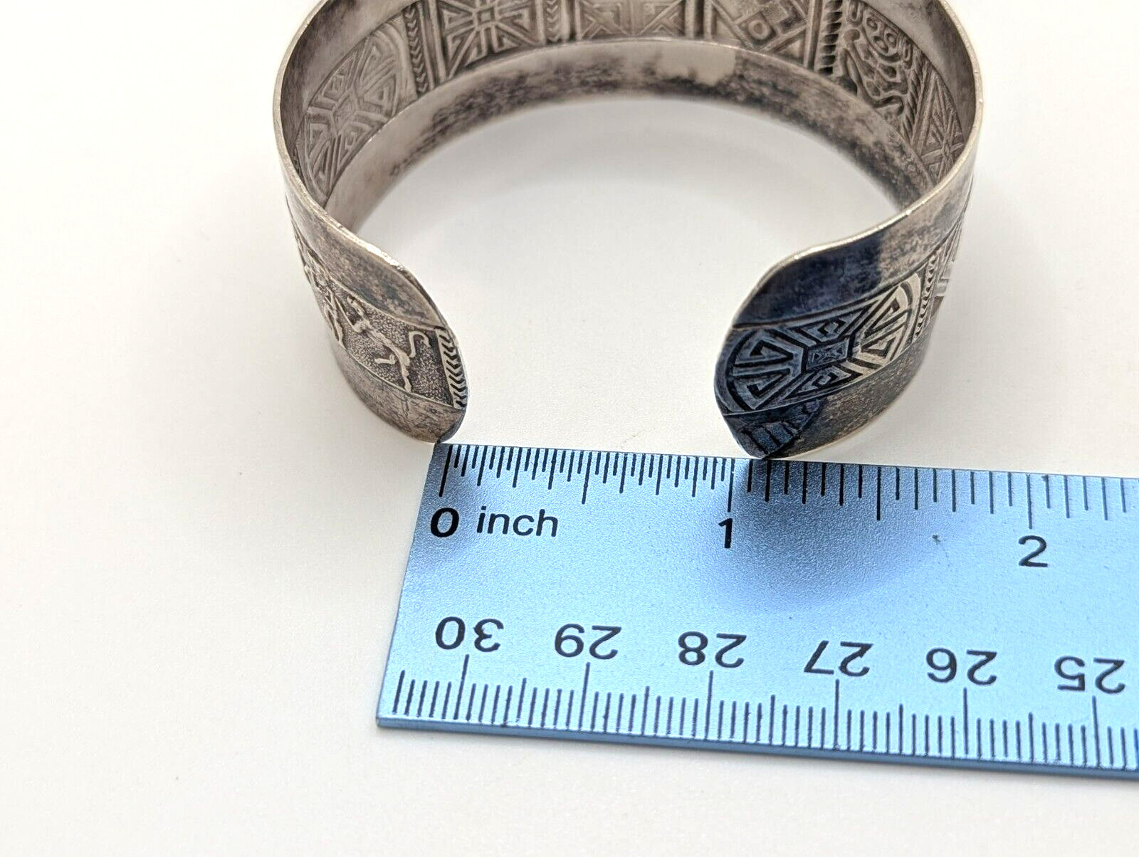 Antique Columbia Inca TRP 900 Silver Tribal Cuff Bracelet Signed Crown Shield 32