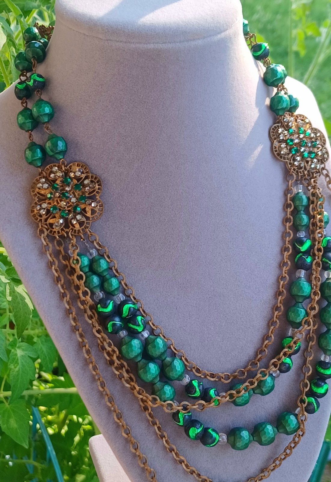 Vintage Hobe Green Glass Foil Bead Brass Swag Bib Necklace