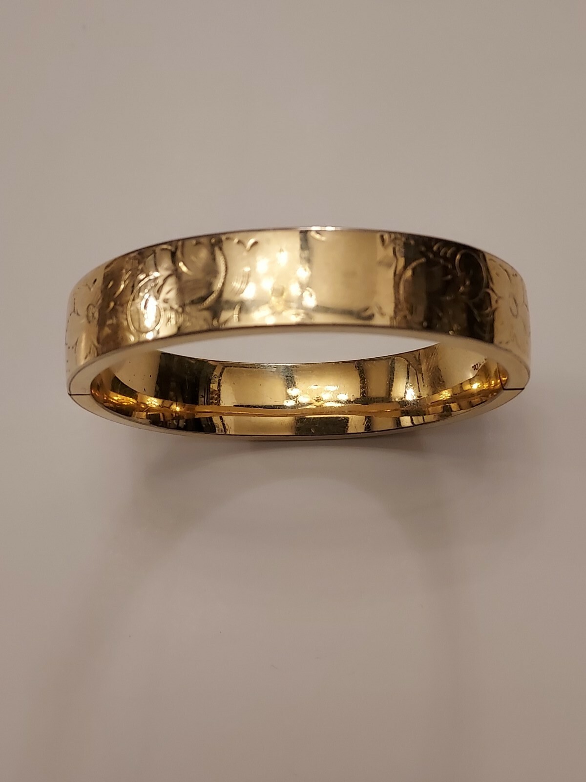 Bracelet #132; 12K Gold with Floral Engraving