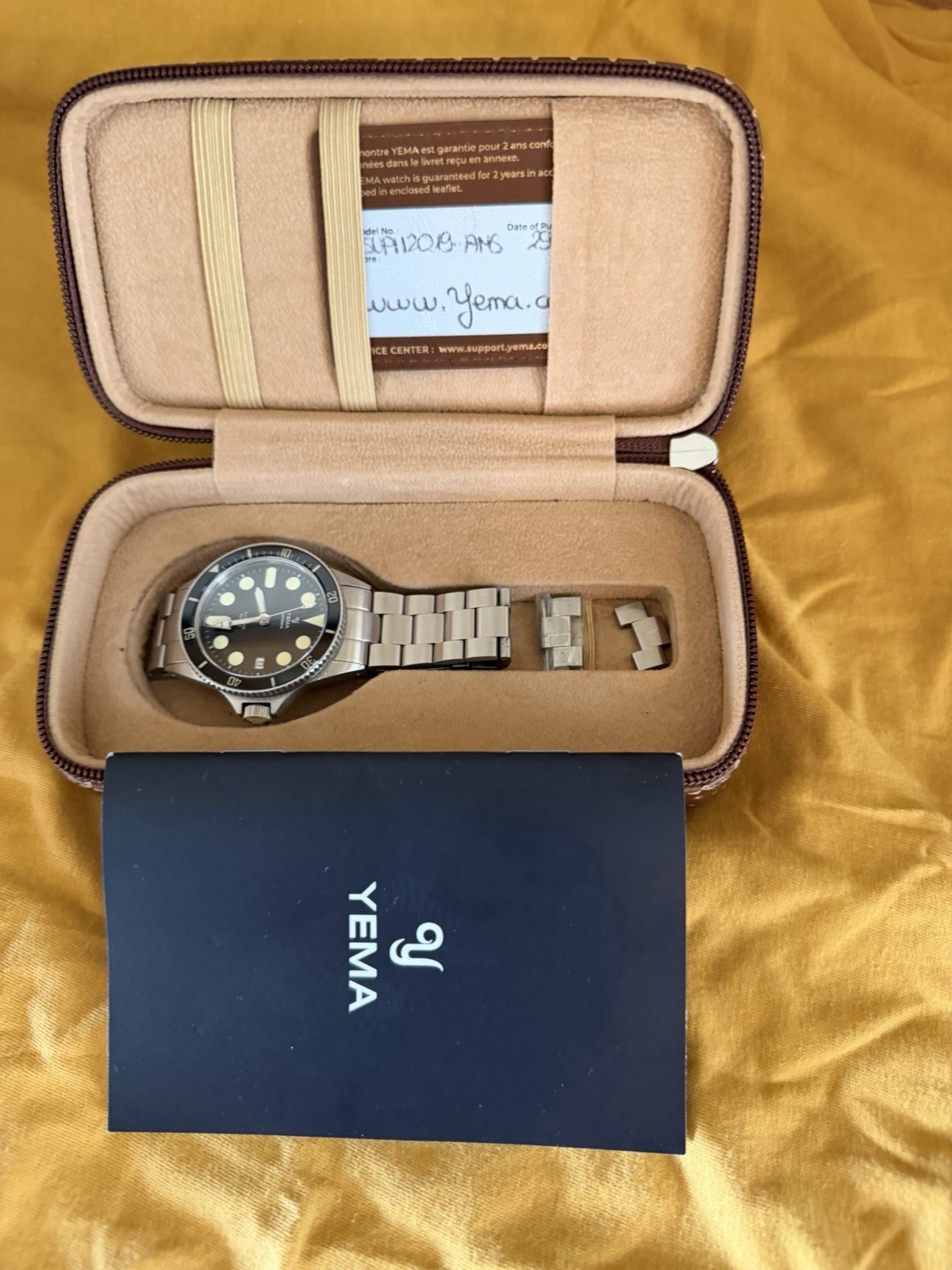 Men’s Stainless Steel Yema Superman Diver’s Automatic 39mm~ Card and Booklet