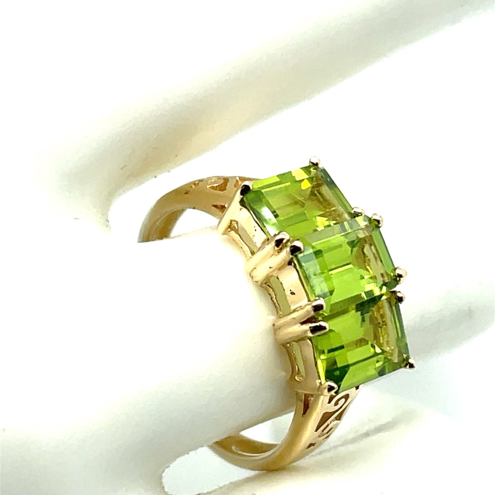 14k Yellow Gold 3 Emerald Cut 3.25 Cts Peridot Filigree Ring Size 7 – 3.2 Grams
