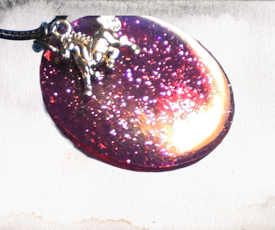 Handmade Horse Resin Pendant Necklace Glitter Silver Charm Black Cord 18″ Gift