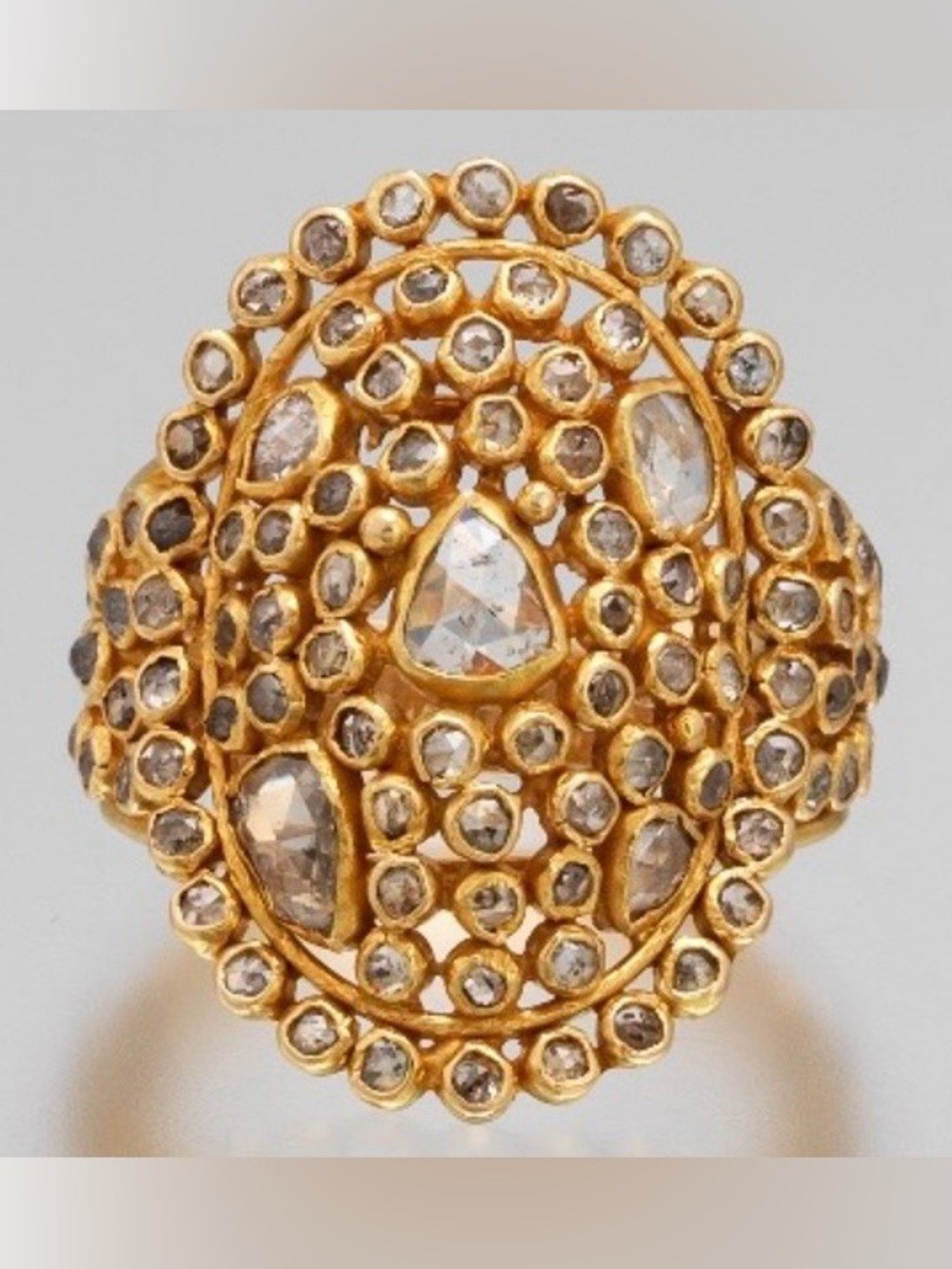 18k Gold Handmade Antique Polki Ring With iIregular Cut Diamonds.