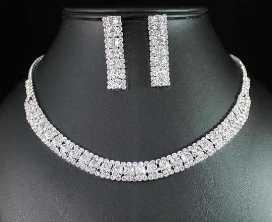 ATTRACTIVE CLEAR AUSTRIAN RHINESTONE CHOKER NECKLACE EARRINGS SET BRIDAL N1382
