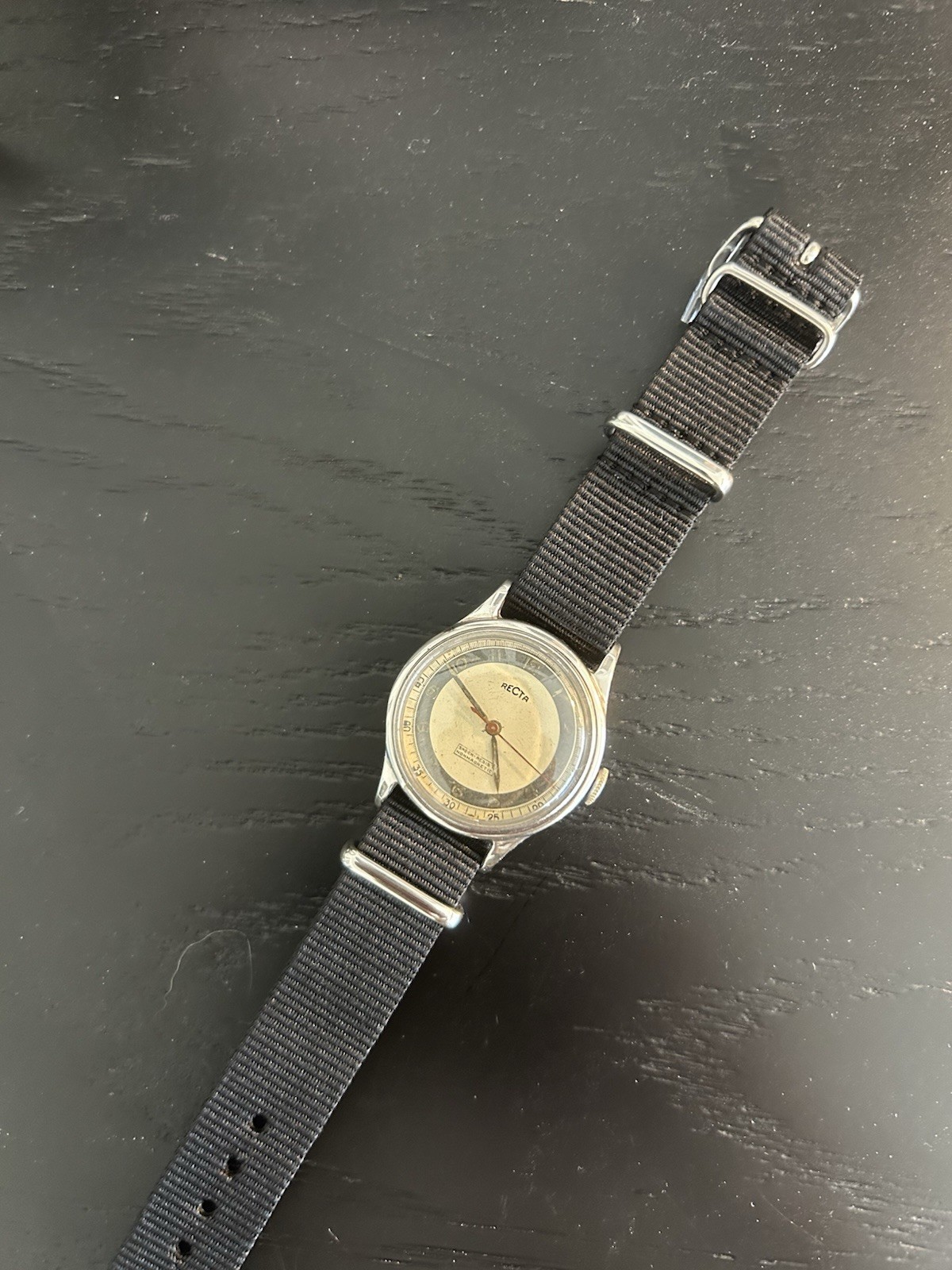 Vintage RECTA Manual Wind