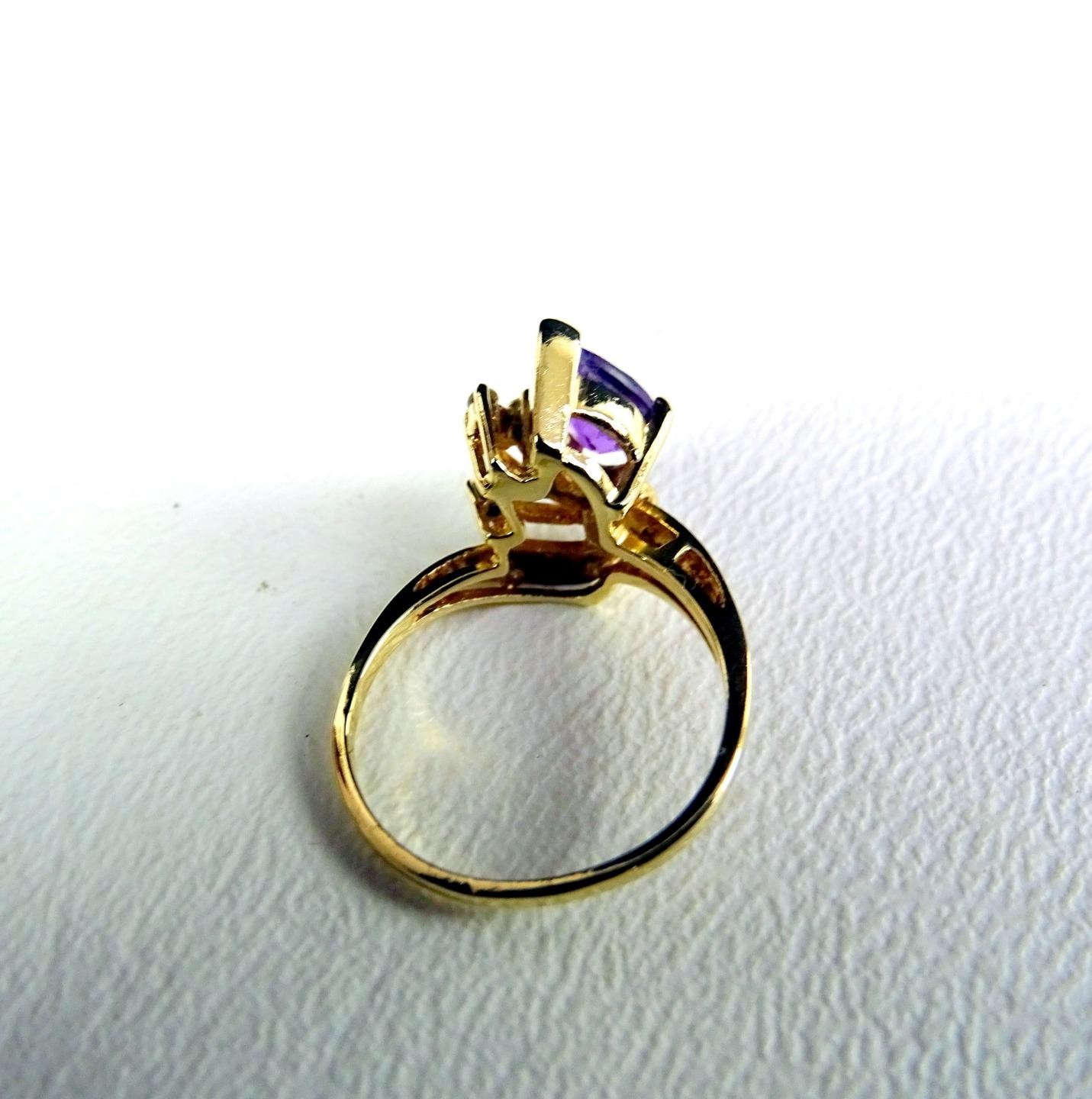 14K Yellow Solid Gold 3.2 Grams Size 6.5″ Pear Shape Amethyst Diamond Ring 1980