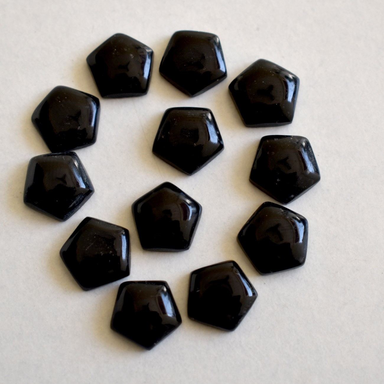 Natural Black Onyx Pentagon Cabochon 10mm To 25mm Loose Gemstone