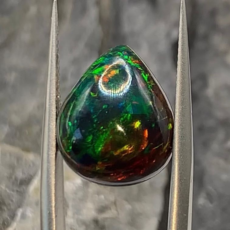 5.46Ct Natural Electric Green-Fire Rare Ethiopian Welo Opal