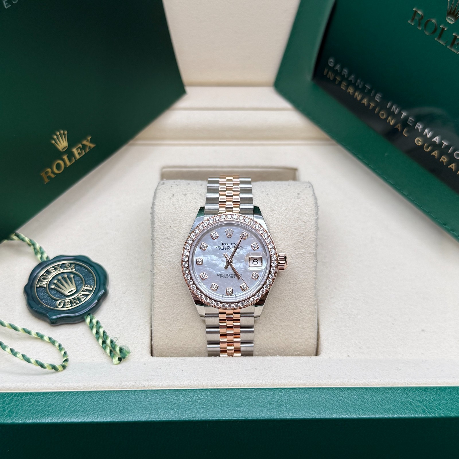 Rolex Lady-Datejust Mother Of Pearl Diamond Two Tone Rose Gold Diamond Jubilee